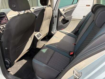 Volkswagen Golf VII Variant 1.0 TSI IQ Drive