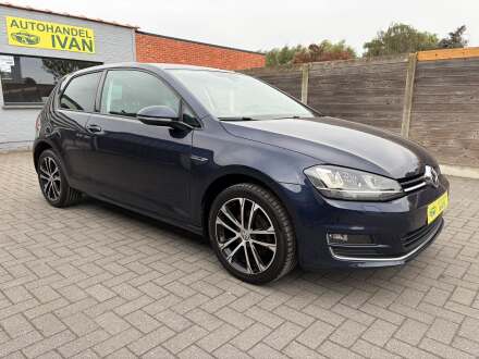 Volkswagen Golf VII 1.2 TSI Lounge
