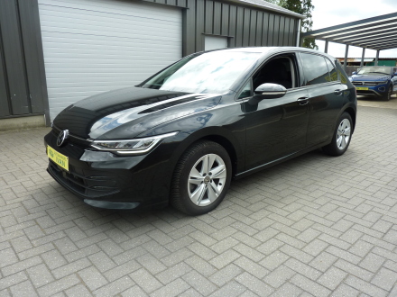 Volkswagen Golf VIII 1.5 TSI Life