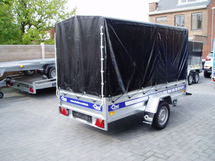 Aanhangwagen 750 kg 2613 met huif 