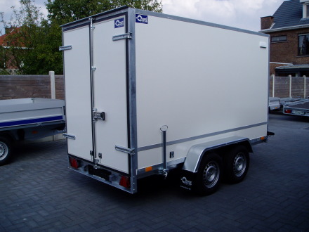 Kofferaanhangwagen F2036D 2000 kg dubbelas 359x150x180 met deuren