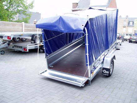 Aanhangwagen 750 kg 2413 met huif