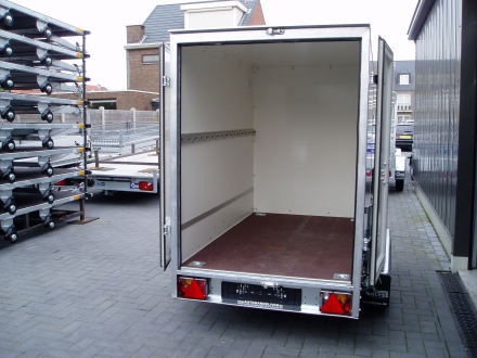 Kofferaanhangwagen F07520R 750 kg 205x120x150 met rem