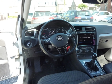 Volkswagen Golf VII 1.0 TSI Comfortline