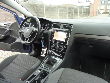 Volkswagen Golf VII 1.0 TSI Join