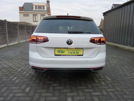 Volkswagen Passat Variant 1.5 TSI Highline DSG Automaat