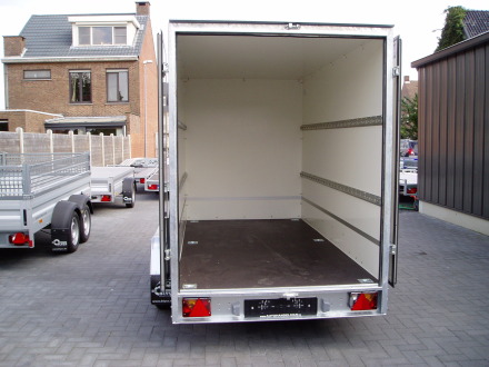 Kofferaanhangwagen F2036D 2000 kg dubbelas 359x150x180 met deuren