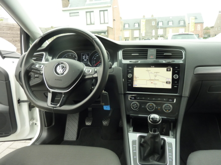 Volkswagen Golf VII Variant 1.0 TSI Comfortline