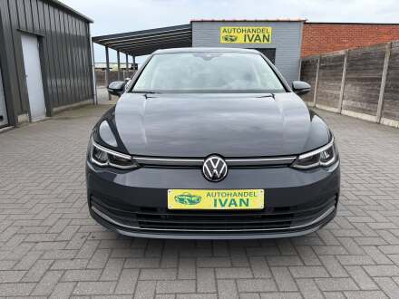 Volkswagen Golf VIII 1.0 TSI Move
