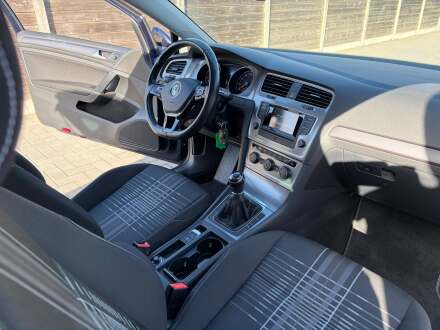 Volkswagen Golf VII 1.2 TSI Lounge