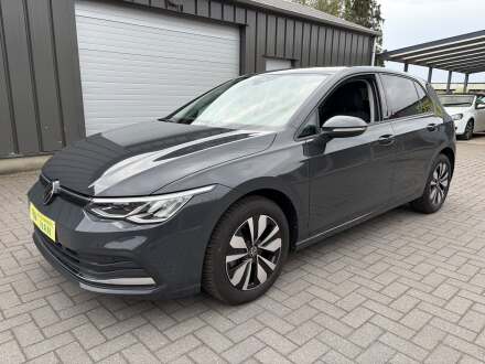 Volkswagen Golf VIII 1.0 TSI Move